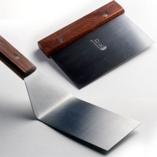https://shop.ruhlman.com/cdn/shop/products/offset-spatula--bench-scraper_grande.jpeg?v=1365742872